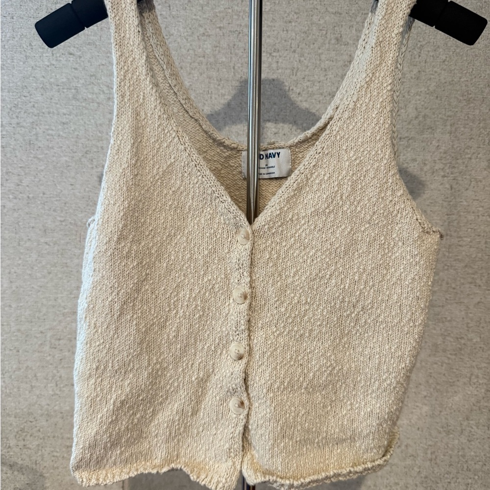 Old Navy Beige Button-Front Tank Top - Picture 2 of 5